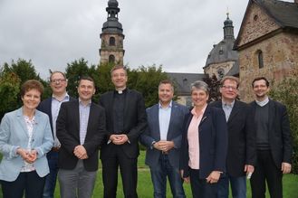 Ein Bild aus dem Jahr 2019: M. Struß, Ch. Heigel, St. Flicker, Bischof Dr. Gerber, Th. Ebert, B. Müller, E. Schütz,  Ordinariatsrat Th. Renze (es fehlt M. Golla, Kassel) - Archivfoto 